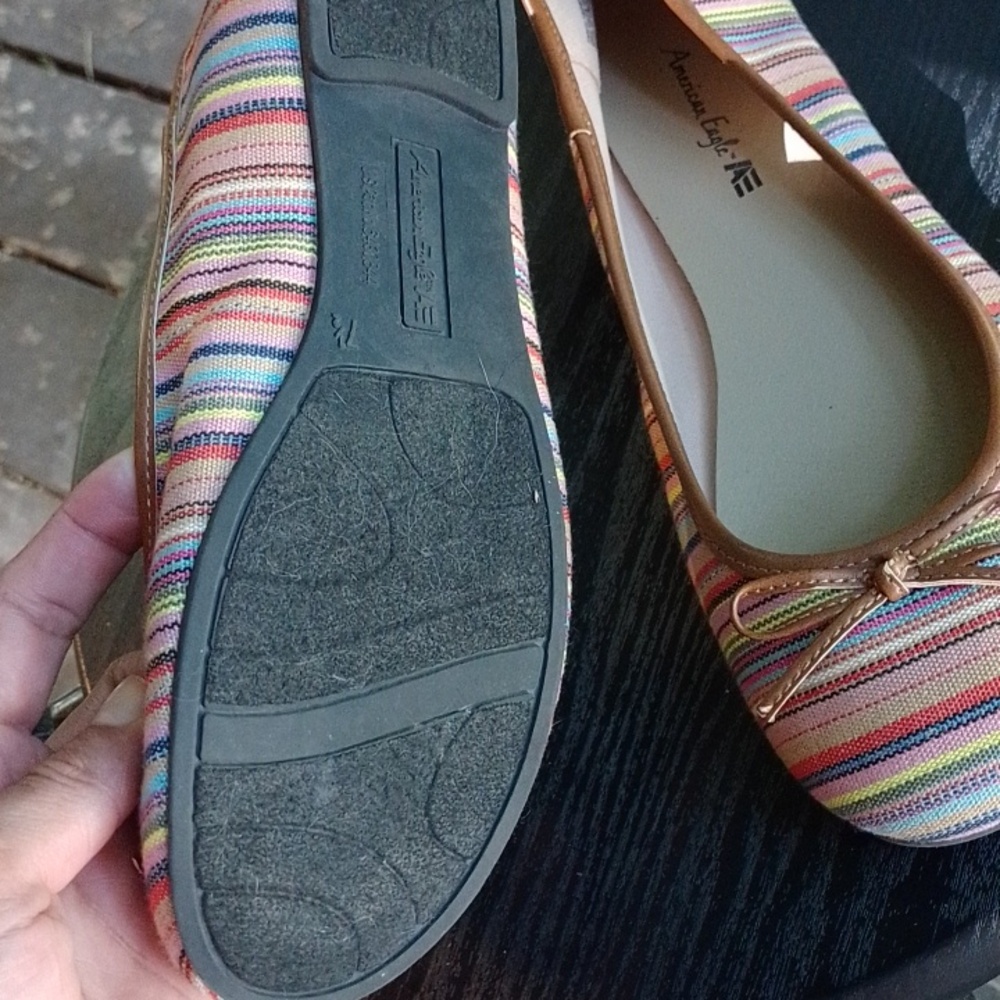 American Eagle Outfitters Brown Flats with Bow Detail - Picture 4 of 8